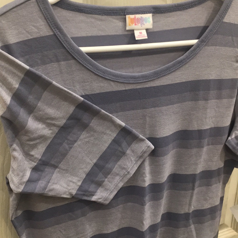 LuLaRoe Gigi Top